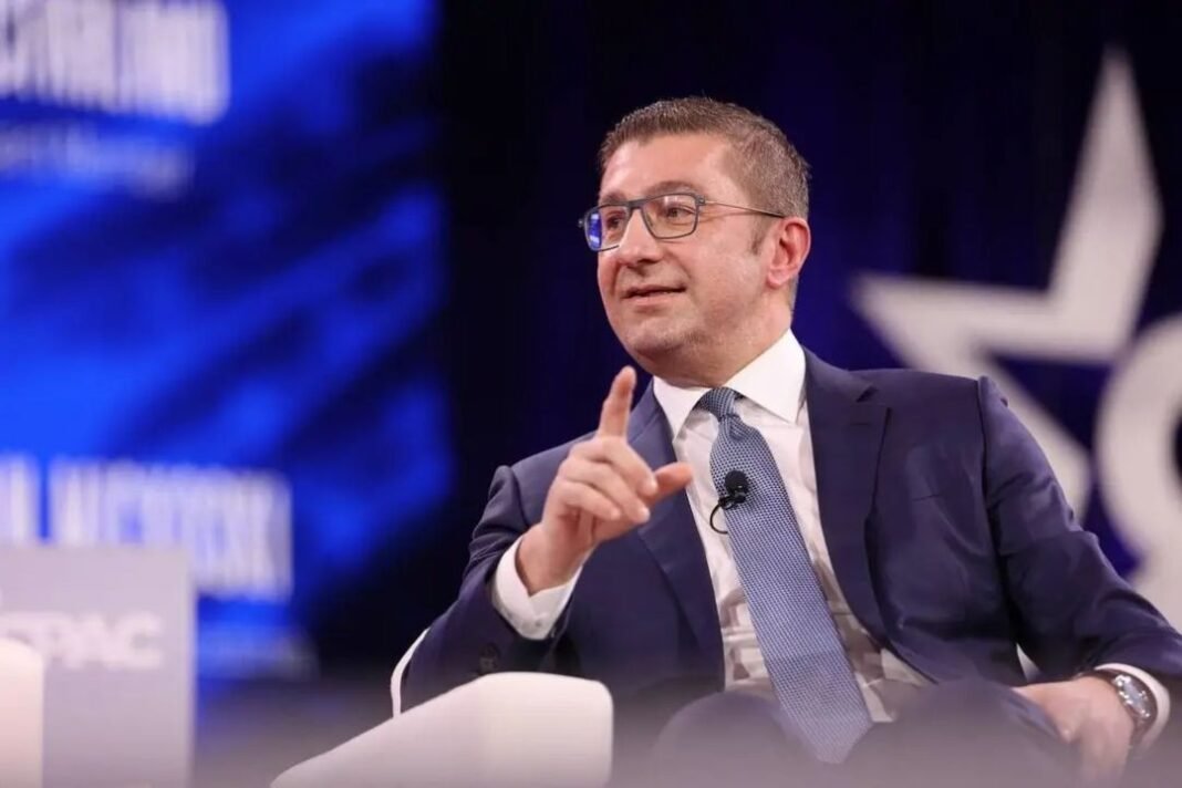 СДСМ: Мицкоски договорил дата центи – само кога граѓаните би знаеле со кого? СДСМ: Мицкоски договорил дата центи – само кога граѓаните би знаеле со кого?