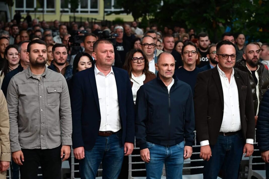 (ВИДЕО) Филипче: Јовица нуди конкретни решенија за Брвеница – вода, патишта, Дом на култура, чистење на депониите! (ВИДЕО) Филипче: Јовица нуди конкретни решенија за Брвеница – вода, патишта, Дом на култура, чистење на депониите!
