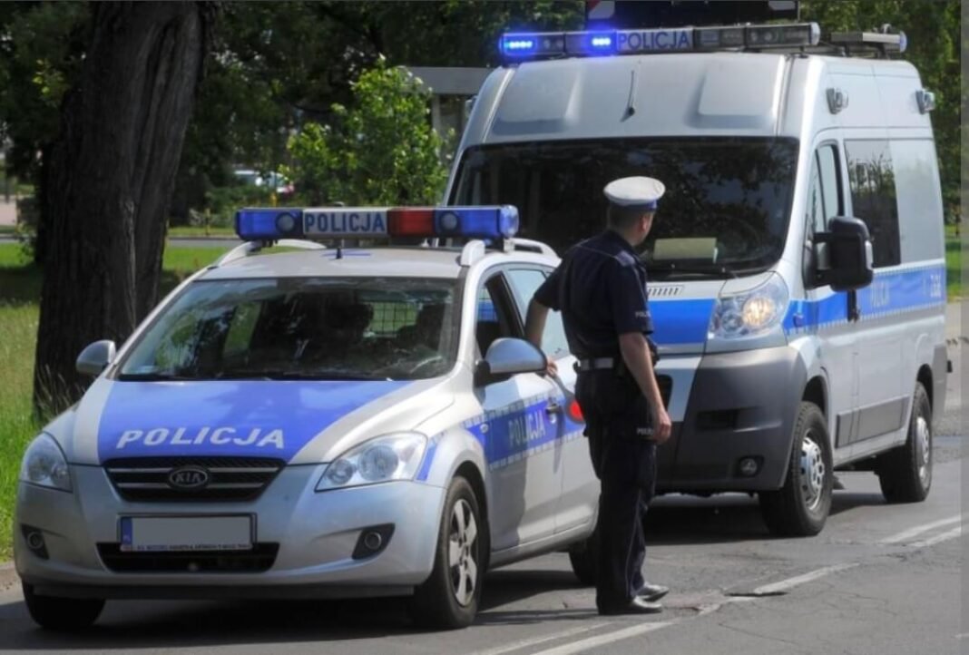 Полските служби приведоа тинејџер планирање масовен напад: Спречена трагедија Полските служби приведоа тинејџер планирање масовен напад: Спречена трагедија