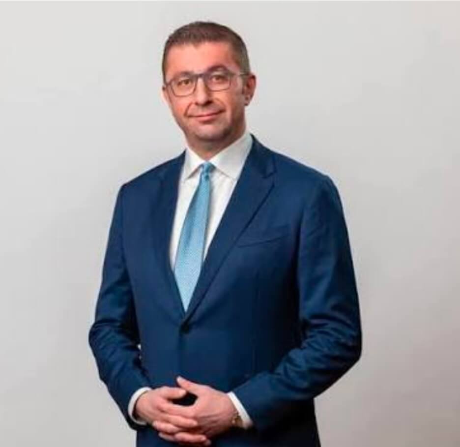 БАЈКАТА НА МИЦКОСКИ ЗА ПРОВИЗИЈА: СДСМ ги оголи лагите – Нема цевка за гас, нема електрана, а струјата за туѓите сервери ќе се увезува! БАЈКАТА НА МИЦКОСКИ ЗА ПРОВИЗИЈА: СДСМ ги оголи лагите – Нема цевка за гас, нема електрана, а струјата за туѓите сервери ќе се увезува!