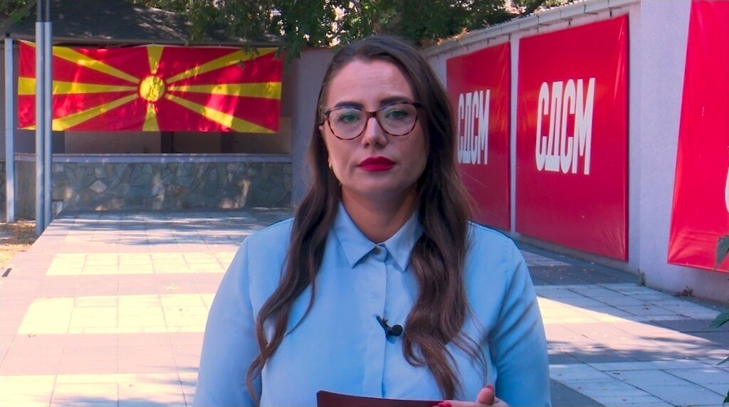 ВМРО-ОКГ ЈА ОПУСТОШИ ТИКВЕШИЈАТА: Додека Арамијата Мицкоски ги крие милионите од Лотаријата, лозарите ги копачат лозјата поради мизерни цени! ВМРО-ОКГ ЈА ОПУСТОШИ ТИКВЕШИЈАТА: Додека Арамијата Мицкоски ги крие милионите од Лотаријата, лозарите ги копачат лозјата поради мизерни цени!