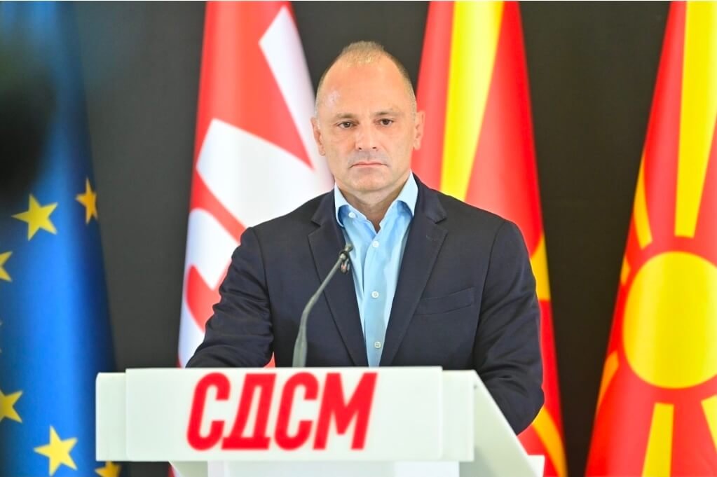 Филипче: Тажен почеток на училишната година, 3.000 помалку деца, 433 паралелки помалку, затворени 26 училишта Филипче: Тажен почеток на училишната година, 3.000 помалку деца, 433 паралелки помалку, затворени 26 училишта