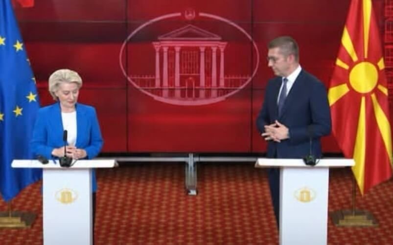 СДСМ: Што ќе каже Мицкоски кога и Фон дер Лајен го потврди македонскиот јазик и идентитет?! СДСМ: Што ќе каже Мицкоски кога и Фон дер Лајен го потврди македонскиот јазик и идентитет?!